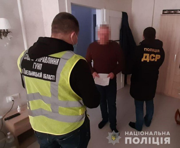 Збитки на 5,9 млн грн під час будівництва казарм на Хмельниччині: поліцейські повідомили підозри