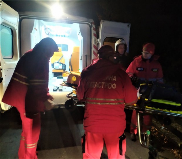 У Кам'янці-Подільському 20-річна дівчина впала зі скелі 