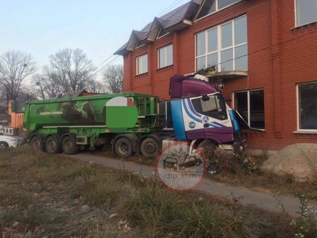 662833a5 8e69 46b6 95d5 fdc7e0994313