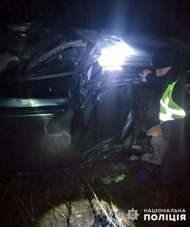 авто на узбіччі