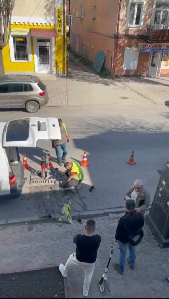 дорога лесі українки перевіряють асфальт