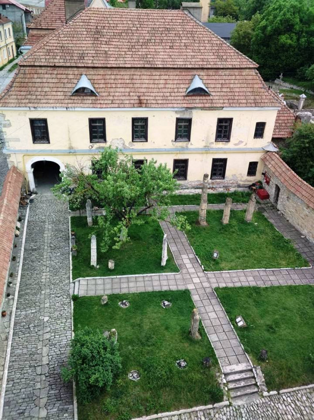 музей старожитностей