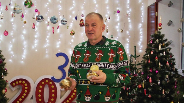 ялинкові іграшки