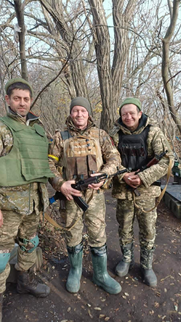 сковородніков з побратимами